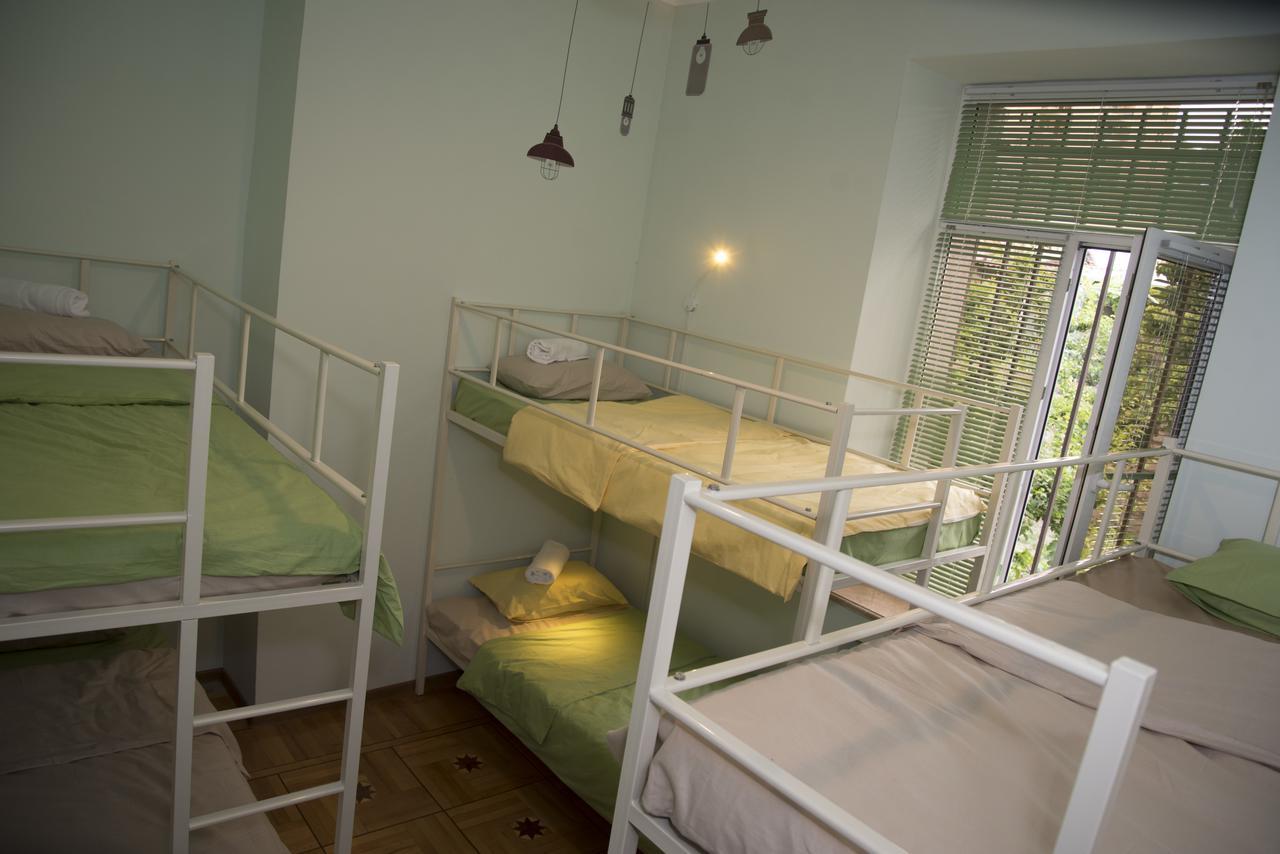 Katun Hostel Jereván Kültér fotó