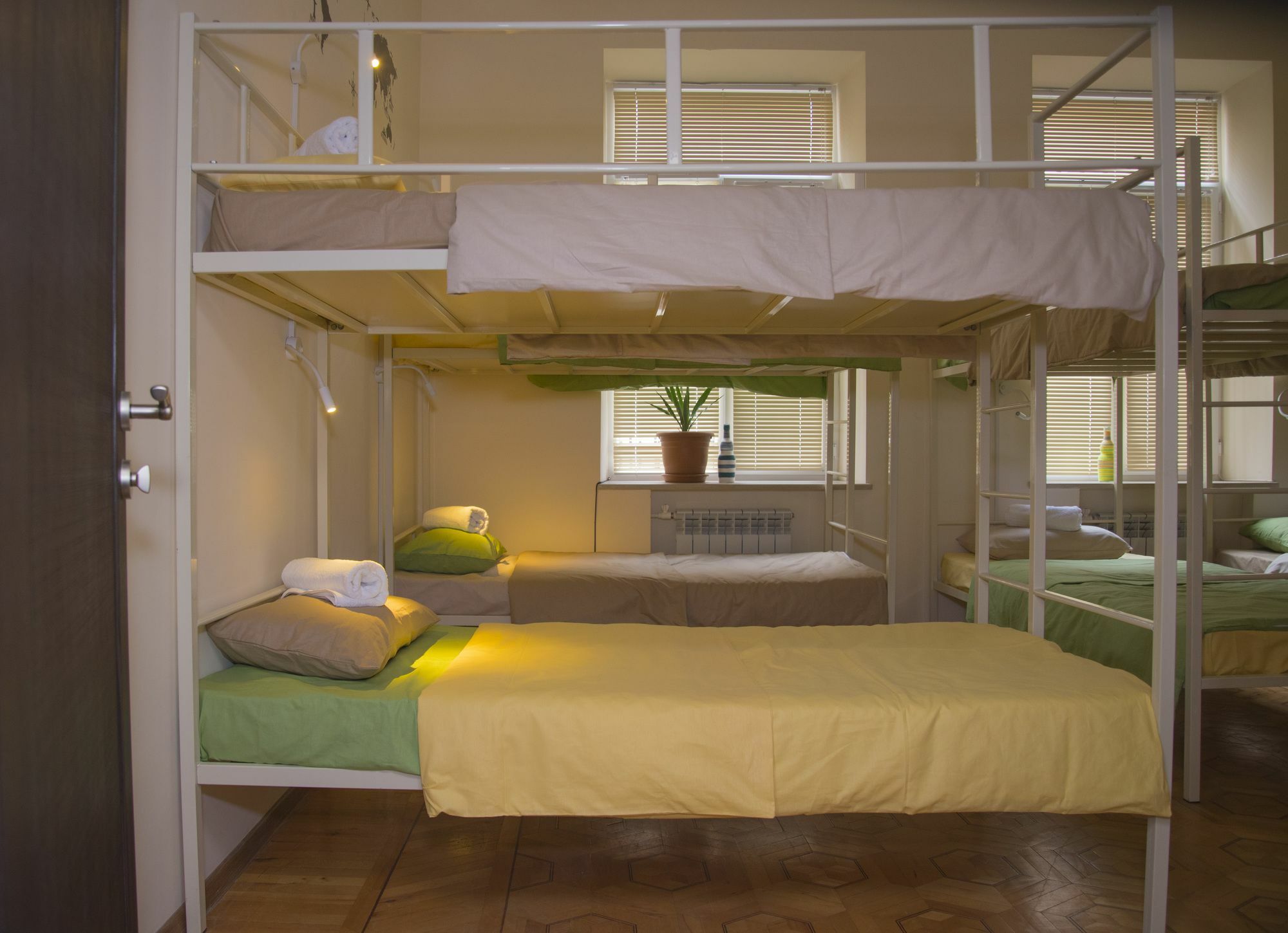 Katun Hostel Jereván Kültér fotó